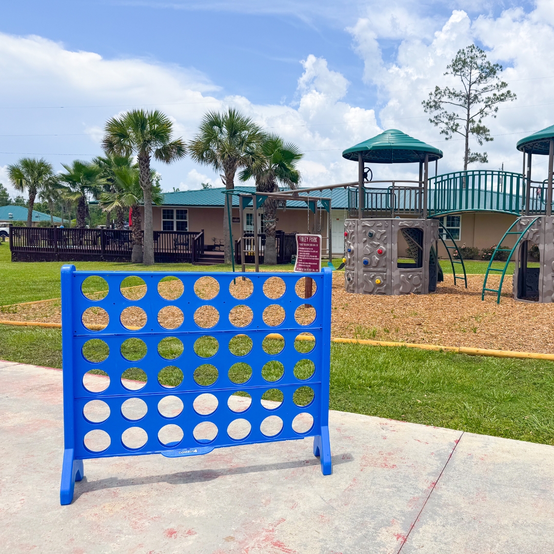 Giant Connect 4 Game