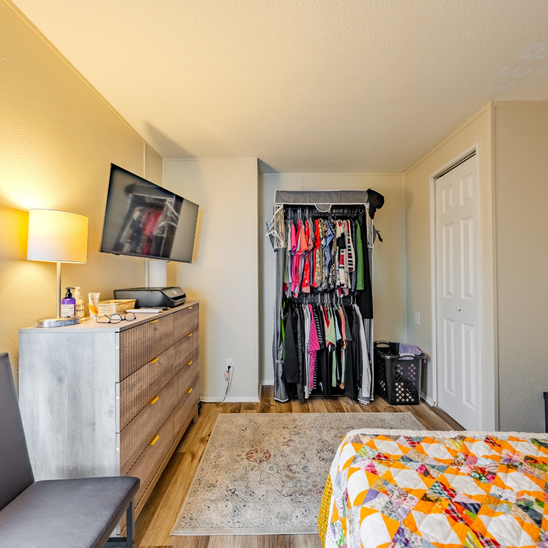 Park model bedroom